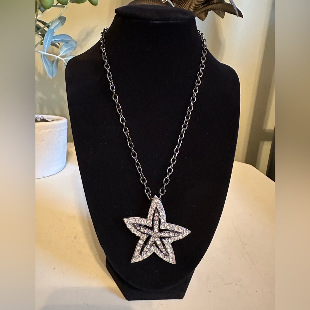 Cookie Lee Starfish Adjustable Length Necklace - image 4